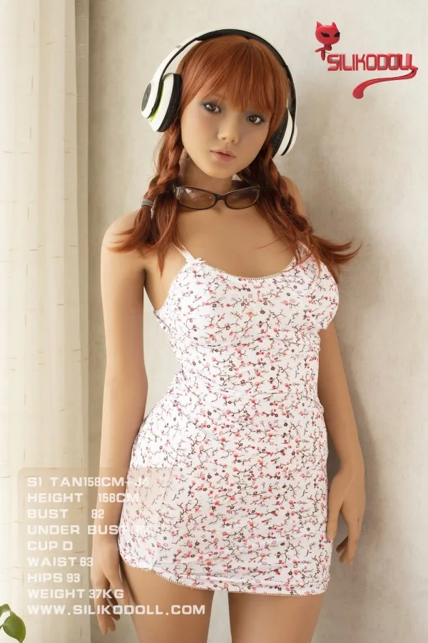 Siliko 158cm D cup - Martha view 4