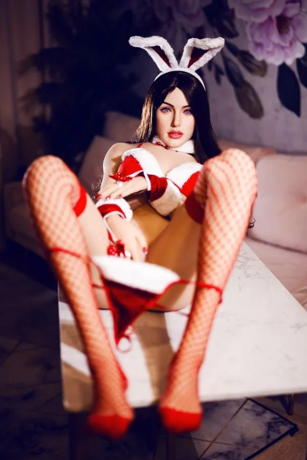 XY Doll 168cm - Amara view 3