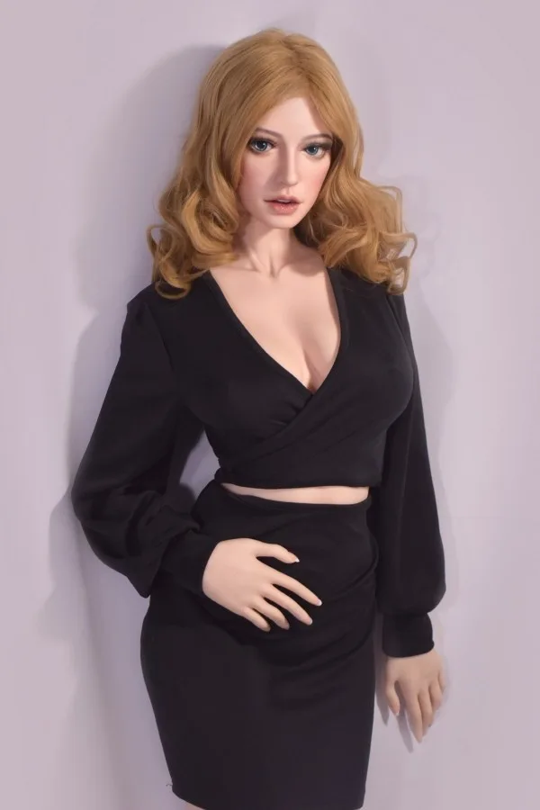 Elsa Babe 165cm - Doris Connor view 3