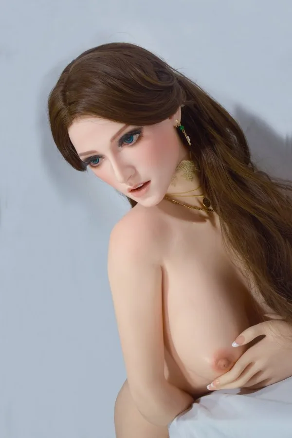 Elsa Babe 165cm - Lena Davis view 4