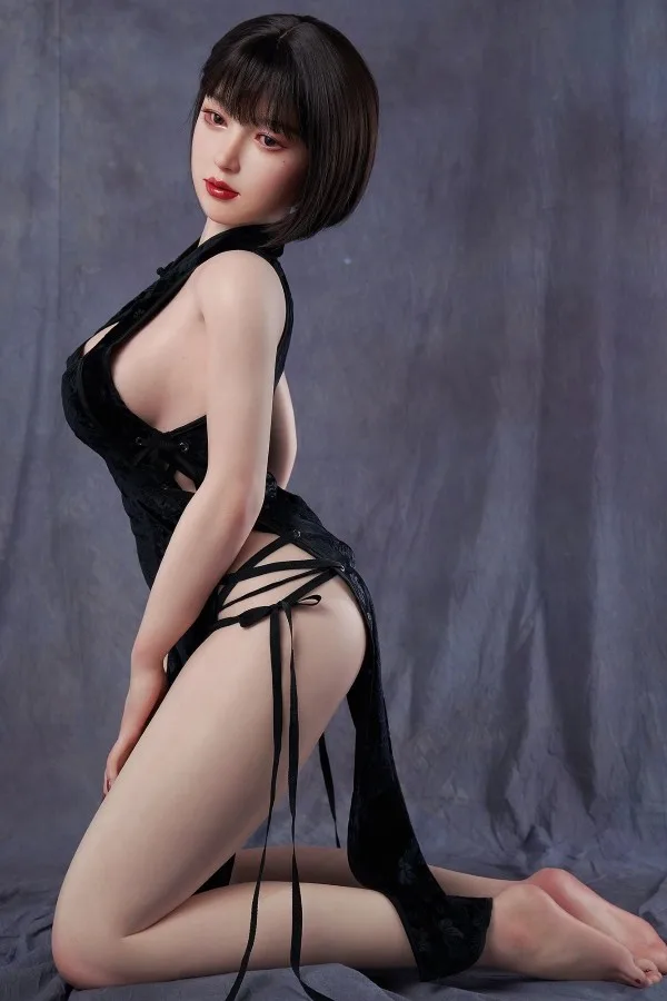 Zelex 165cm( 5'5'' ) | Nayuko view 3