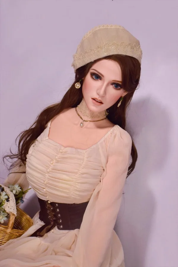 Elsa Babe 165cm - Lena Davis view 5