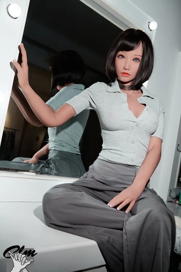 Climax 158cm( 5'2'' ) | Gwen view 3