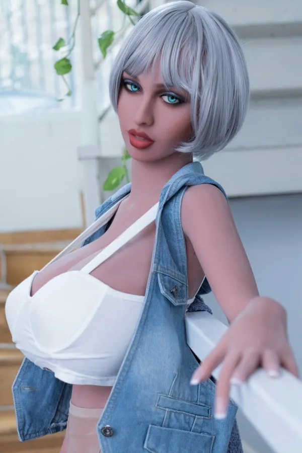 WM 148cm( 4'10'' ) L cup | Elaina view 3
