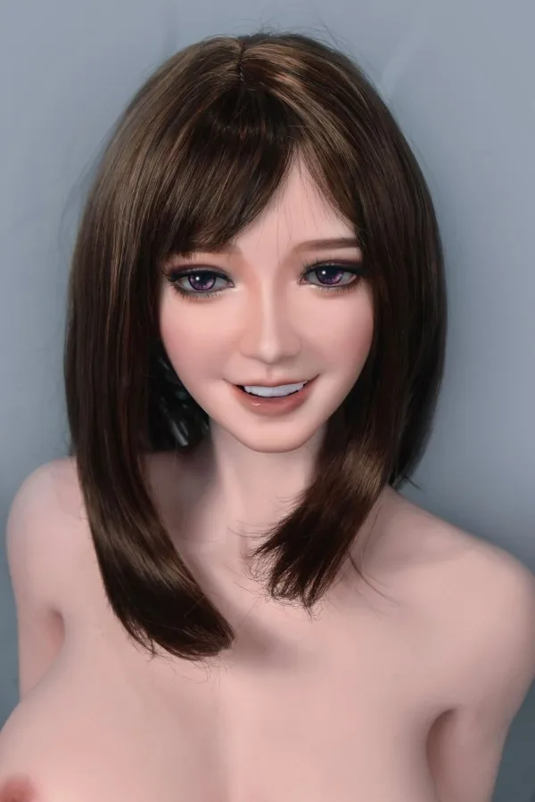 Elsa Babe 150cm( 4'11'' ) | Rosie view 6