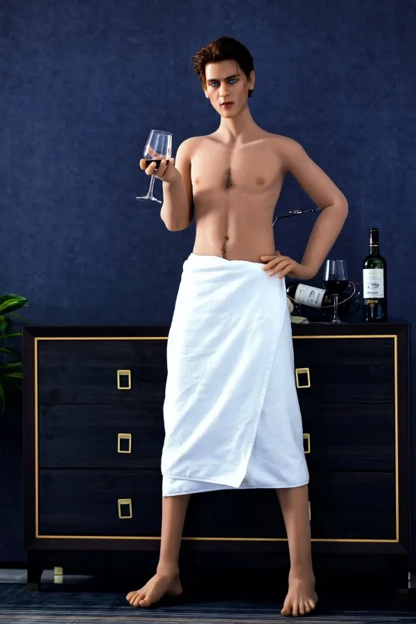 6YE 170cm( 5'7'' ) Male | Mark